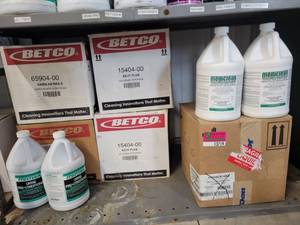 lot 13719 image: Shelf of Cleaning Products - Shelf Sold Separately