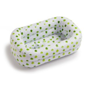 lot 103 image: Mommys Helper Inflatable Bathtub, Froggie Collection