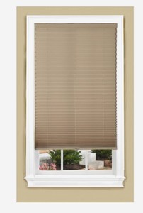 lot 11540 image: Cordless Pleated Shade 32x64 Camel