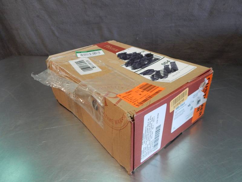 lot 2498 image: Pfister Shower Trim Kit