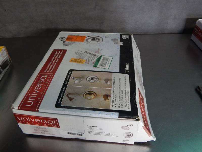 lot 2529 image: Universal Single control Tub and Shower