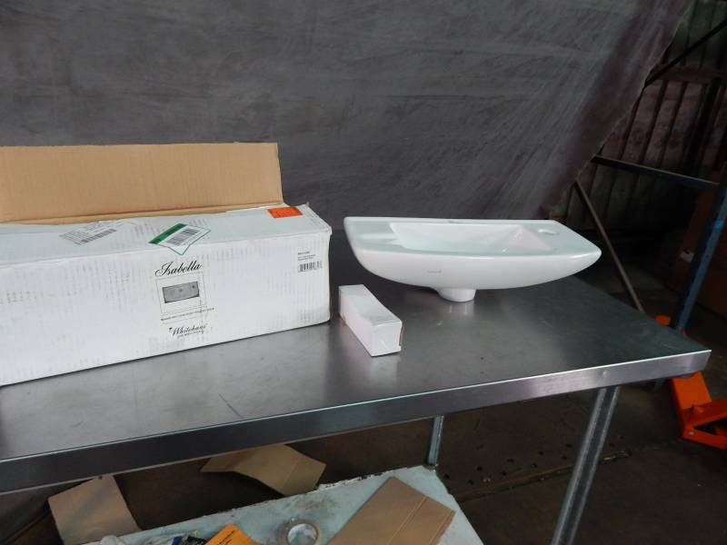 lot 2582 image: Whitehaus Isabella Sink