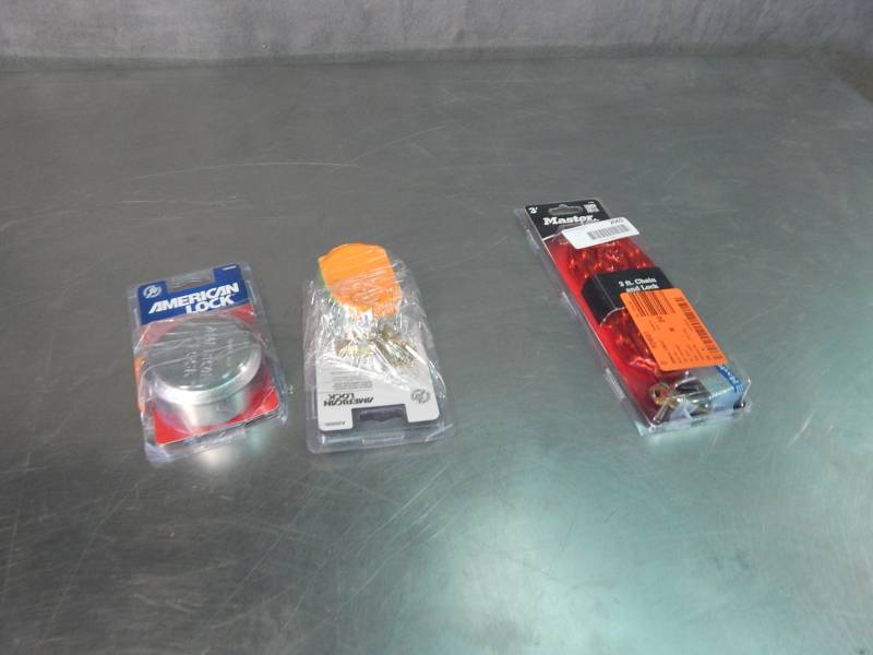 lot 2665 image: Lot of Master Locks