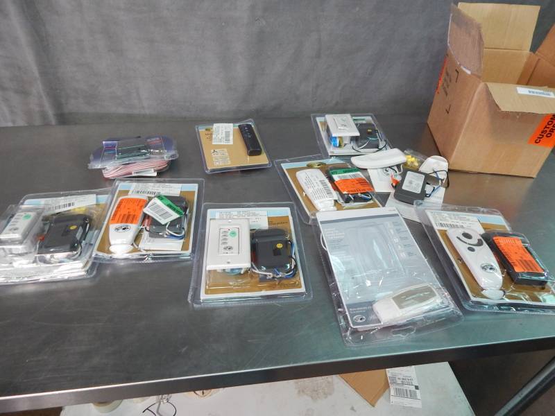 lot 2687 image: Lot of Misc. Ceiling Fan Remotes