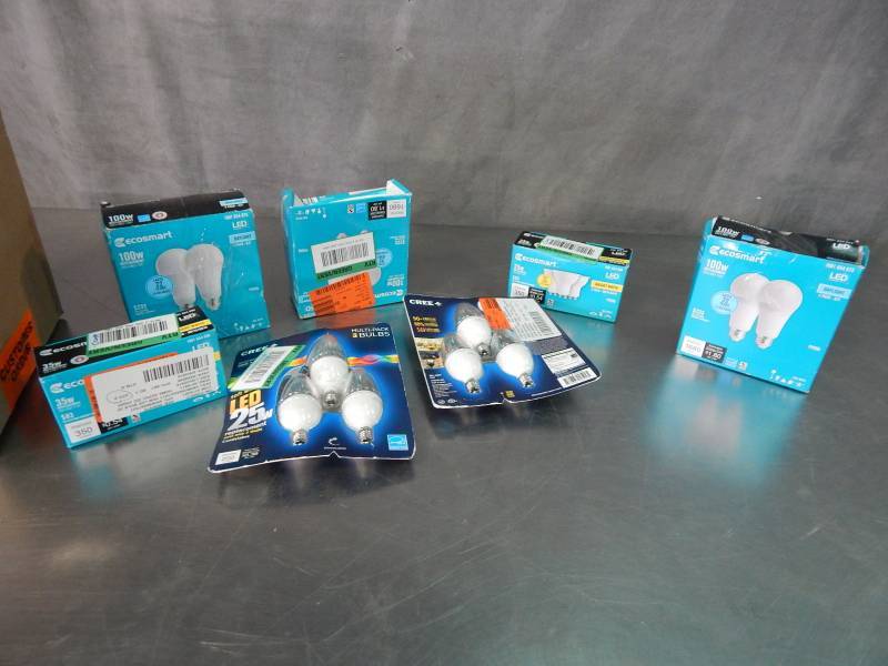 lot 2697 image: Lot of Misc. LED Light Bulbs