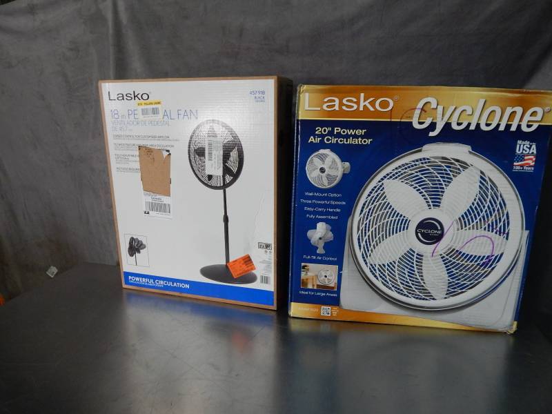 lot 2723 image: Lot of Lasko Fans