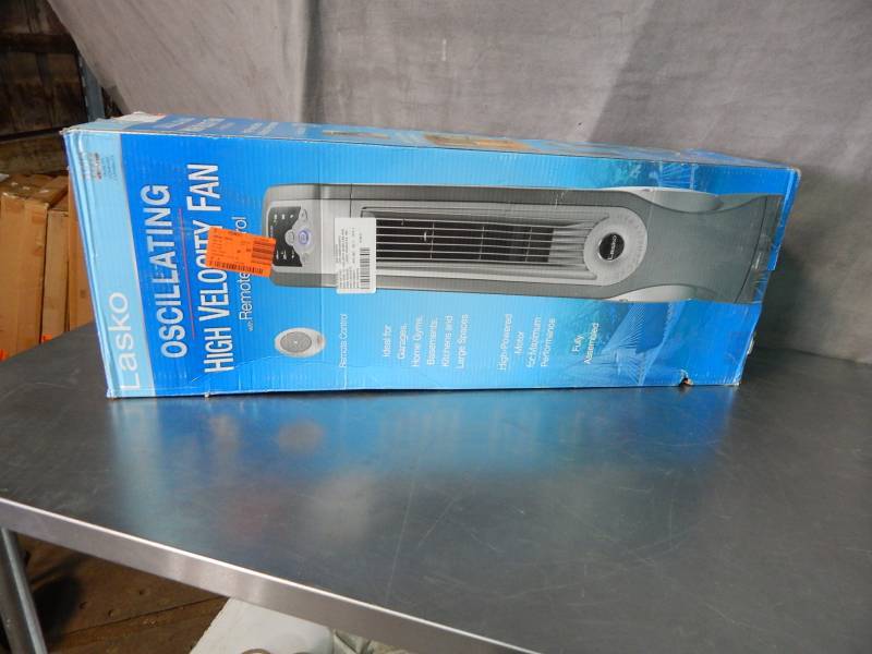 lot 2728 image: Lasko Tower Fan