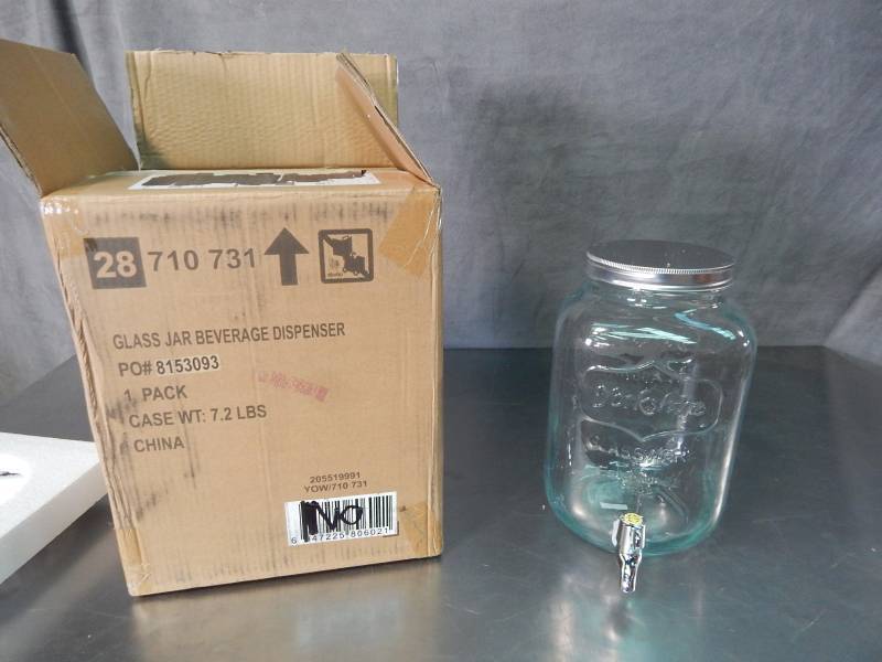 lot 2733 image: Glass Jar Beverage Dispenser