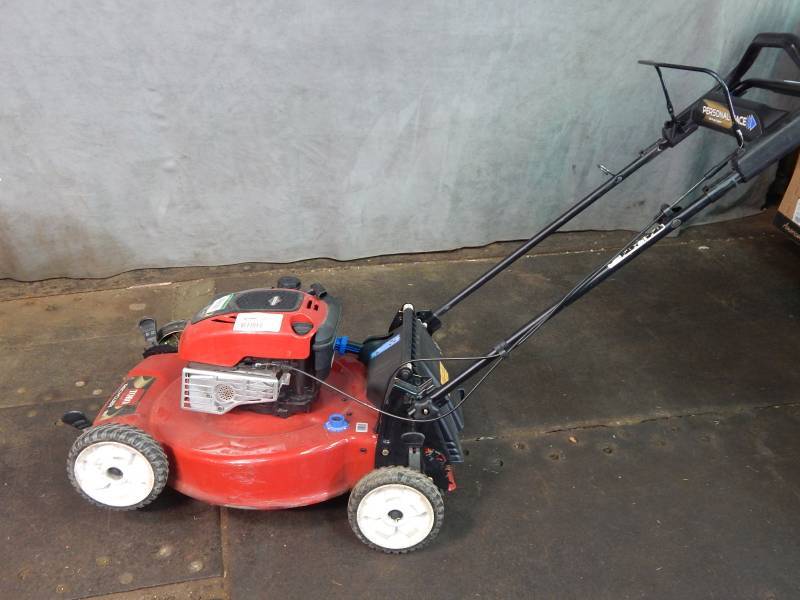 lot 2179 image: Toro Recycler Push Mower