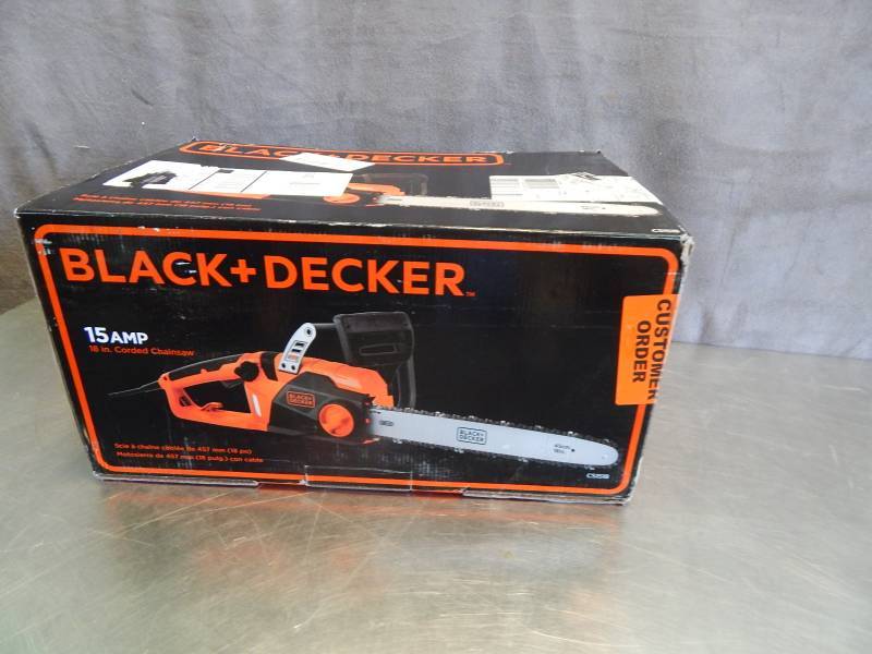 lot 2199 image: Black and Decker Corded Chainsaw