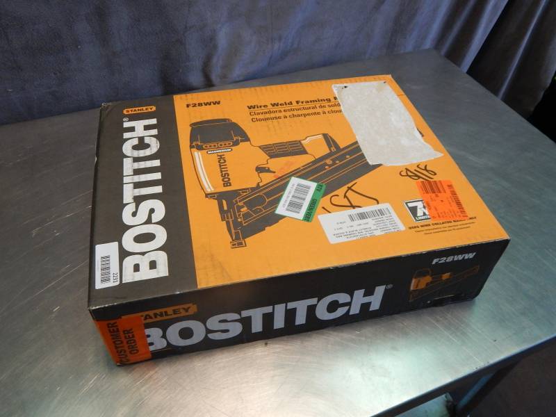 lot 2231 image: Bostitch Wire Weld Framing Nailer Factory Sealed