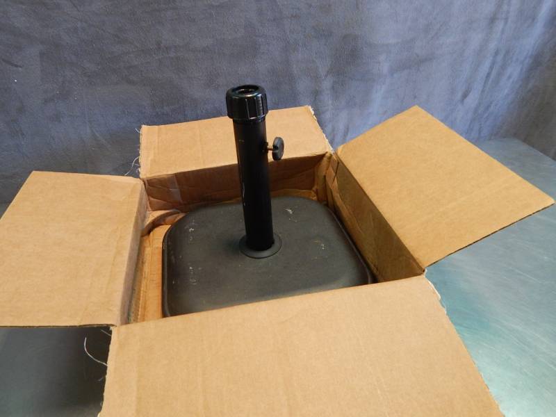 lot 2251 image: Patio Umbrella Base