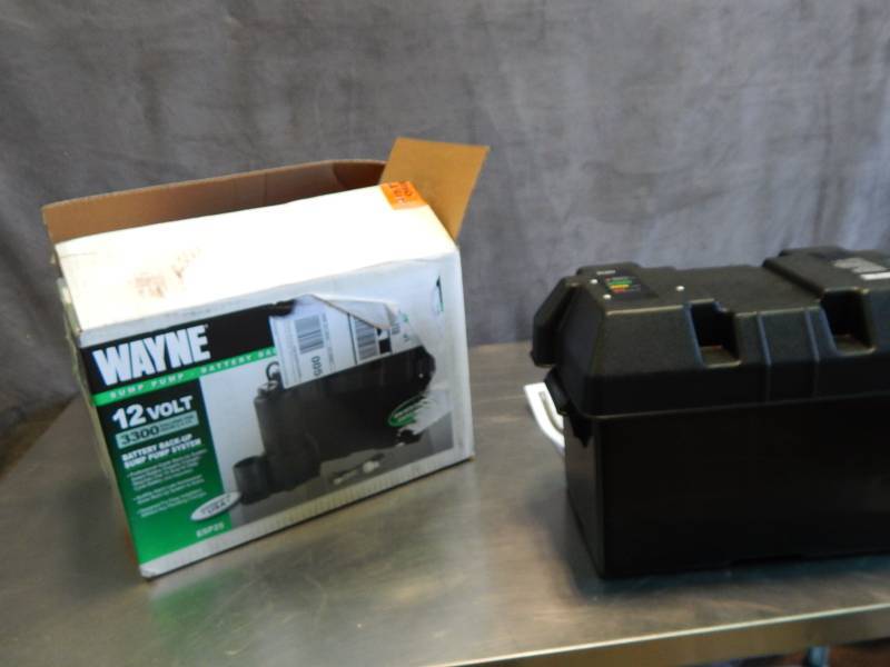 lot 2256 image: Wayne Battery Backup Sump Pump System