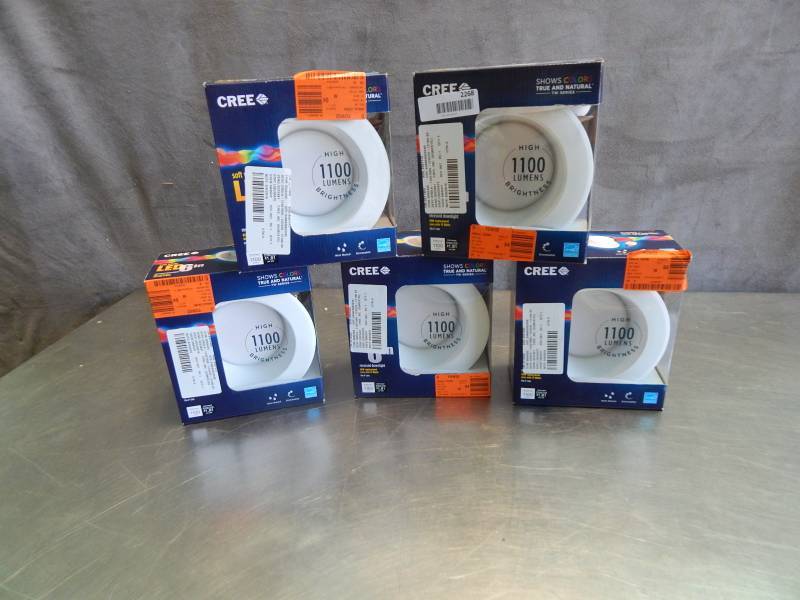 lot 2268 image: Lot of 5 Cree LED Recessed Downlights