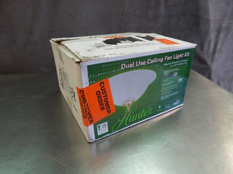 lot 2341 image: Hunter Dual Use Ceiling fan Light Kit