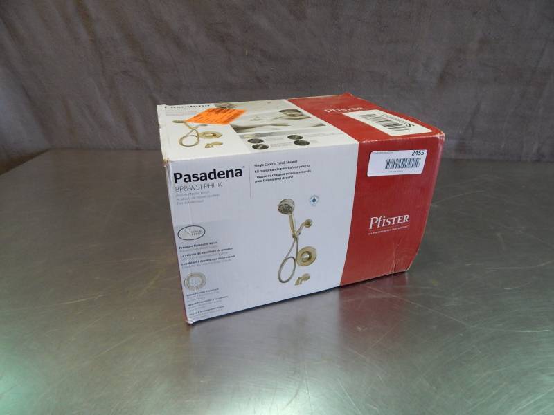lot 2455 image: Pfister Pasadena Single Control Tub and Shower Kit