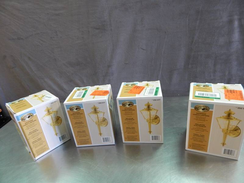 lot 2346 image: Lot of 4 Hampton Bay Exterior Coach Lantern Fixtures