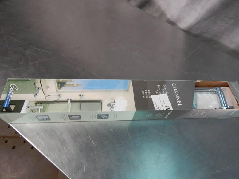 lot 2748 image: Channel Gatco Towel Bar