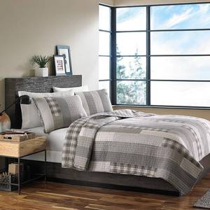 lot 20519 image: Eddie Bauer Fairview Grey Reversible 3-Piece King Quilt Set