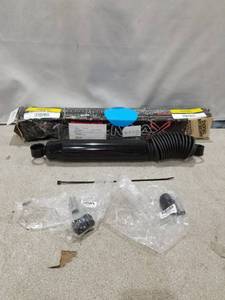 lot 17782 image: RANCHO RS5000X REAR SHOCK FOR 0 TO 2 INCH LIFT ( 07-18 JEEP WRANGLER)