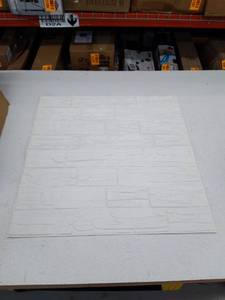 lot 37741 image: Decorative Wall Panels