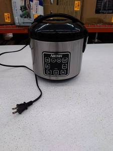 lot 37749 image: Aroma 8-Cup Rice & Grain Cooker, Steamer