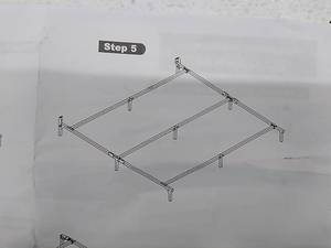 lot 37802 image: 7 Platform bed free, queen size
