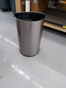 lot 37891 image: Ninestar Open top Trashcan