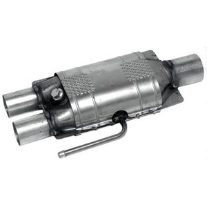 lot 37959 image: Walker Exhaust MODEL 15022 Standard EPA Catalytic Converter