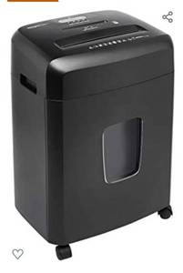 lot 37976 image: Amazon Basics 15-Sheet Cross Cut Paper and CD Office Shredder
