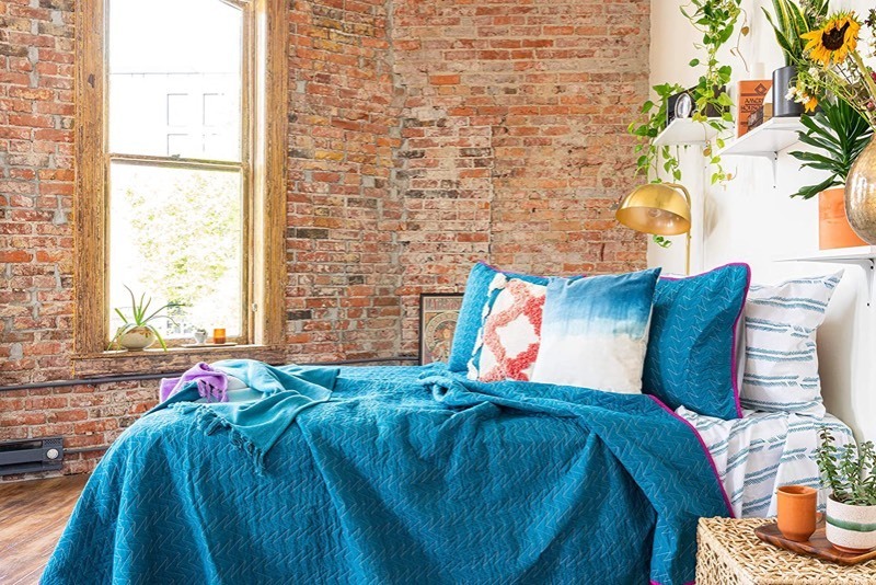 lot 26926 image: Refinery29 - Quinn Arrow Bedding Collection Luxury 100% Cotton Ultra Soft Coverlet BlueGrey - Queen -Retail$19.70