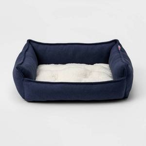 lot 1491 image: Rectangular Wall Cuddler Dog Bed - S - Boots & Barkley