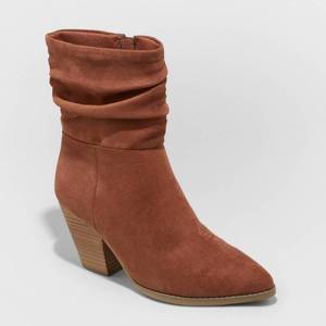 lot 6099 image: Womens Cianna Slouch Boots - Universal Thread Brown 9.5