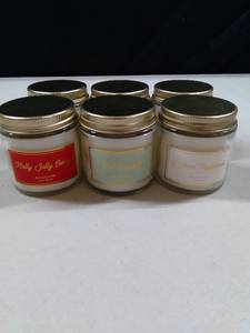 lot 6158 image: 6 Pack of Holiday Scented Candles Including Holly Jolly Berry, First Snowfall, and Sugared Peppermint 3oz