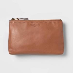 lot 8563 image: Top Cow Leather Large Pouch - Goodfellow &amp Co