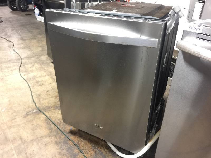 lot 1623 image: Whirlpool Gold WDT910SAYM Fully Integrated Dishwasher