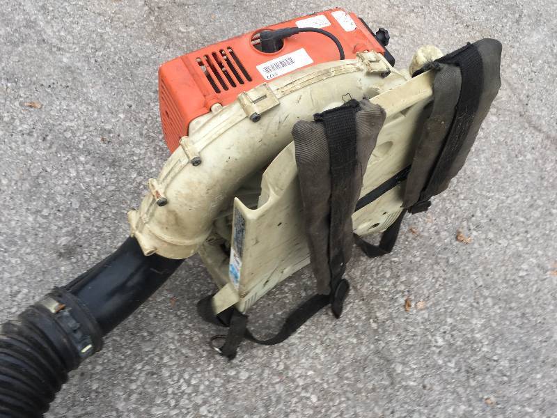Stihl BR320 Backpack Leaf Blower OUTDOOR EQUIPMENT DEALS! EquipBid