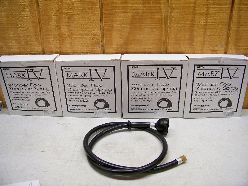 lot 569 image: 4 Mark IV Wonder Flow Shampoo Spray
