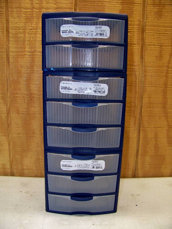 lot 681 image: Sterlite Room Essentials Drawer Units