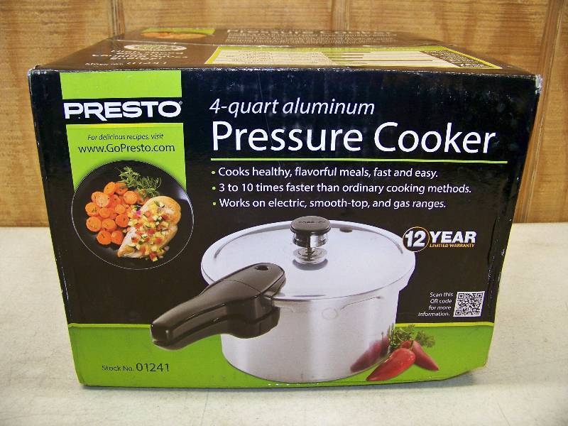 lot 778 image: Presto Aluminum Pressure Cooker