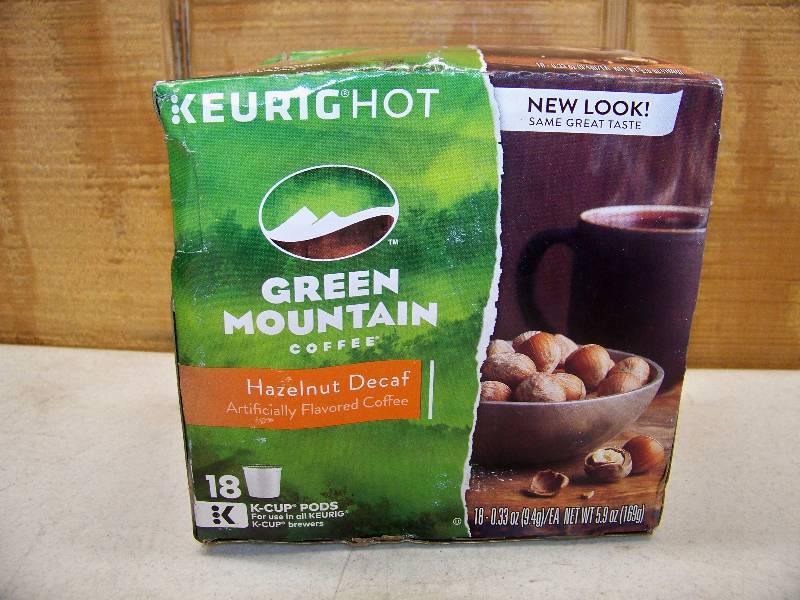 lot 818 image: 4 Boxes Green Mountain Hazelnut Decaf K-Cups