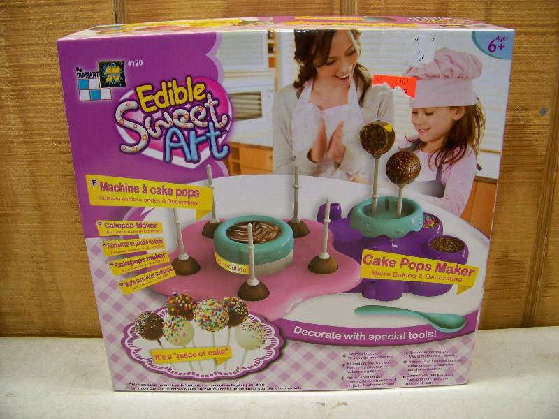 lot 893 image: Edible Sweet Art Cake Pops Maker