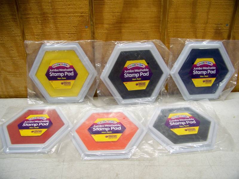 lot 897 image: 6 Colorations Jumbo Washable Stamp Pads