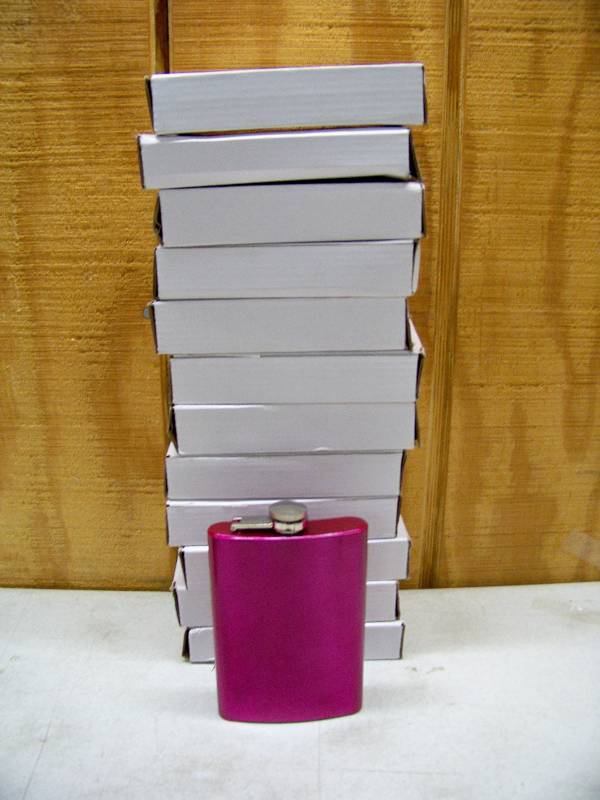 lot 916 image: 13 Flasks