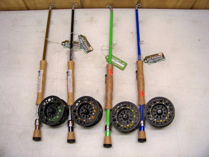 lot 881 image: 4 Gibson Fly Fishing BBQ Lighters