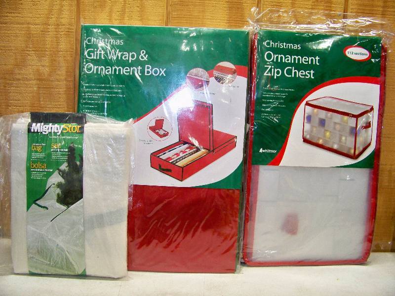 lot 932 image: 3 Christmas Storage