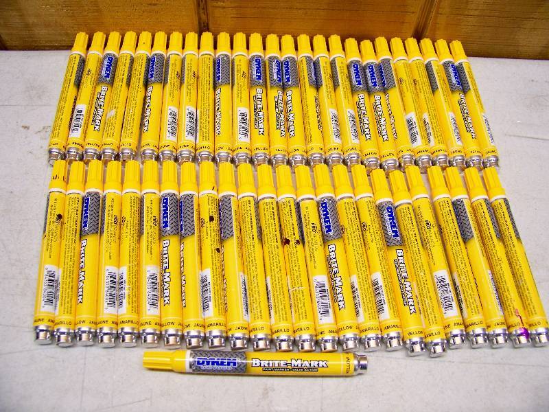 lot 954 image: 50 Dykem Brite Mark Paint Markers