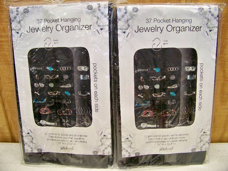 lot 959 image: 2 Hanging Jewelry Organizers