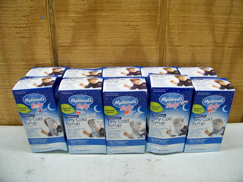lot 980 image: 10 Bottles Hylands Baby Nighttime Tiny Cold Syrup