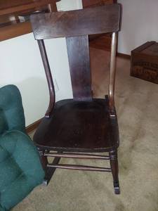 lot 5617 image: Rocking Chair